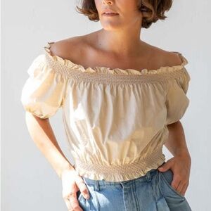 Xirena Emelia Top In Sand Size XS